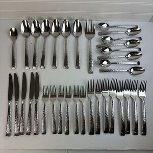 Splendide 18/10 Stainless Flatware Set of 35 Hammered Mali Pattern David Shaw